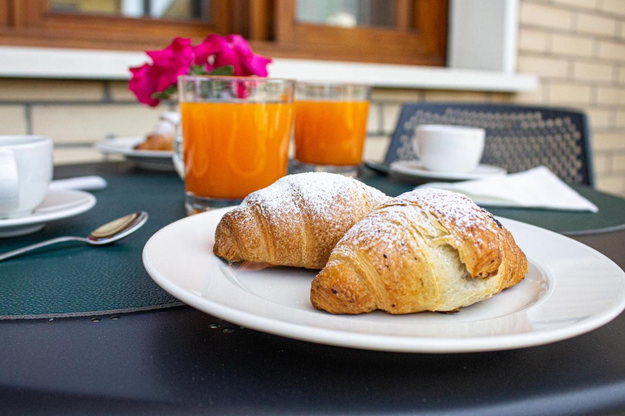 La Dama Room&Breakfast Russi Exteriér fotografie